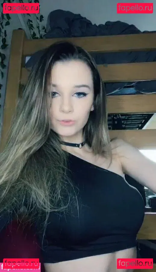 izassassin Onlyfans Photo Gallery 