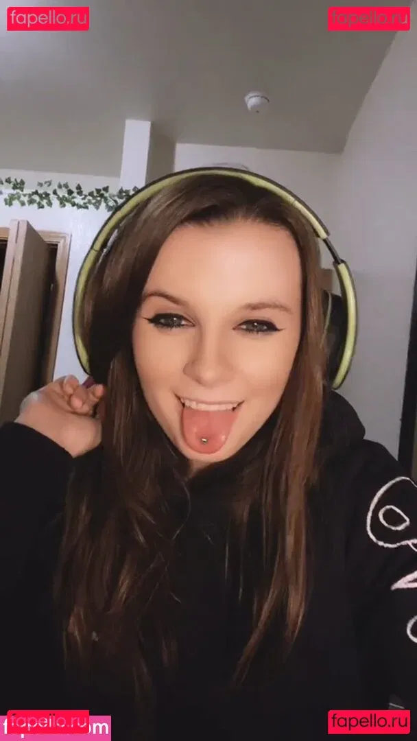 izassassin Onlyfans Photo Gallery 