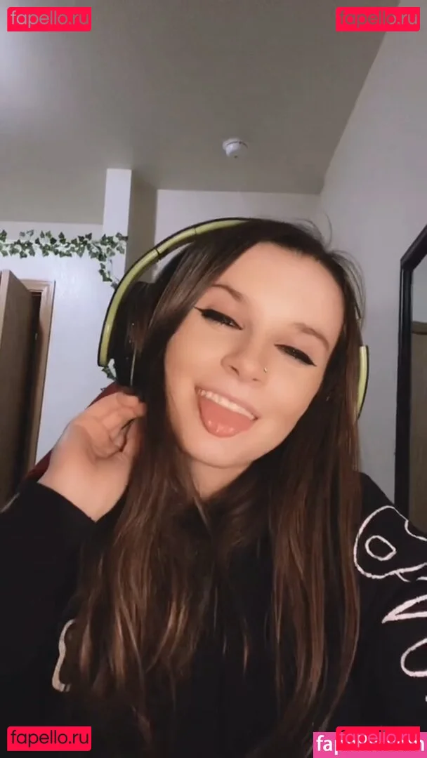 izassassin Onlyfans Photo Gallery 