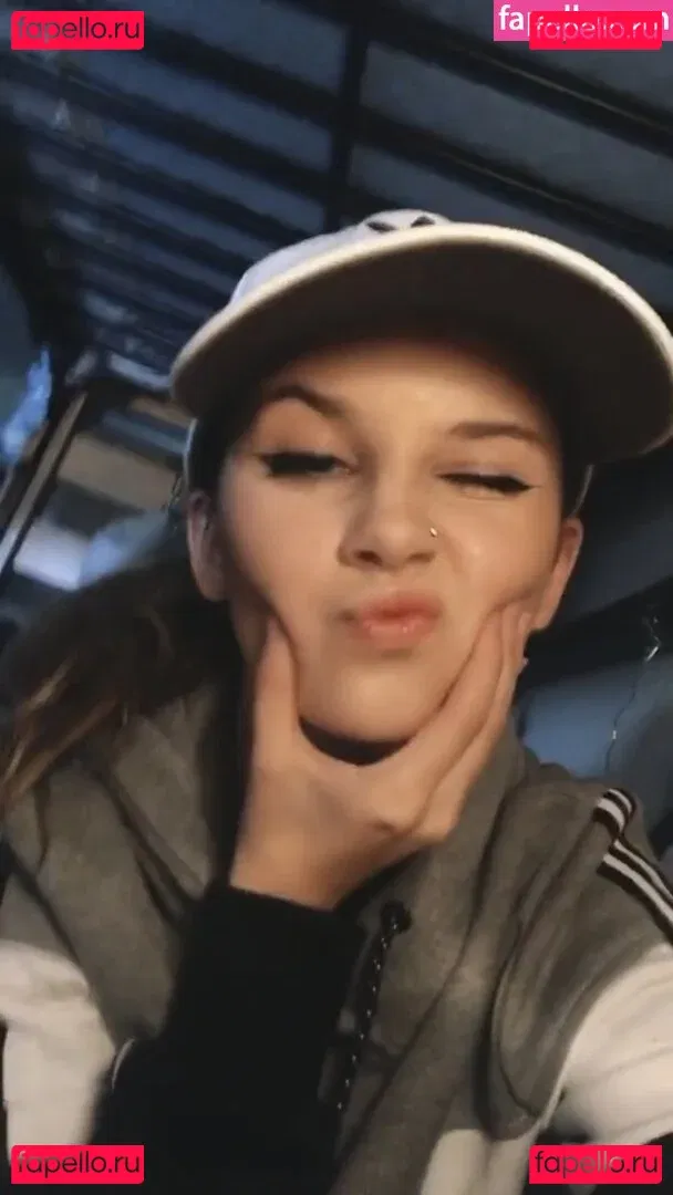 izassassin Onlyfans Photo Gallery 