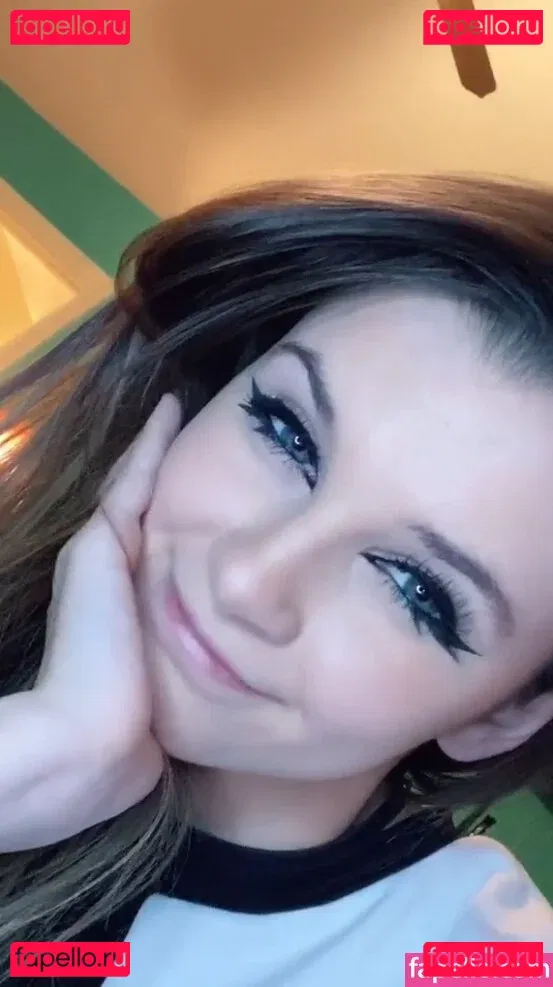 izassassin Onlyfans Photo Gallery 