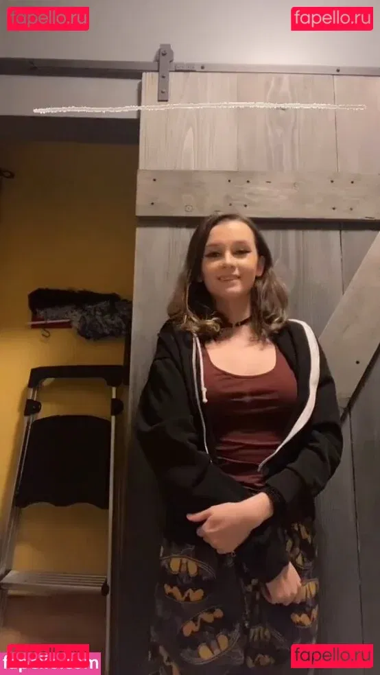 izassassin Onlyfans Photo Gallery 