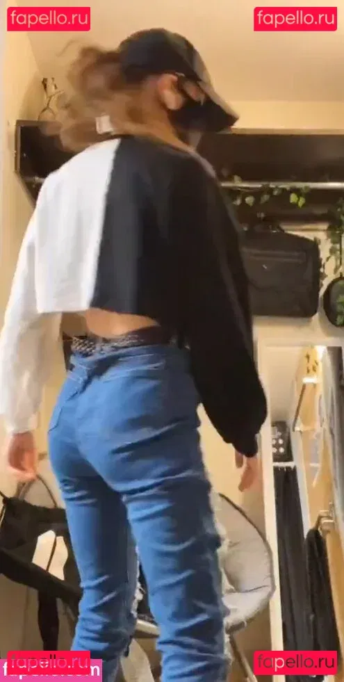 izassassin Onlyfans Photo Gallery 