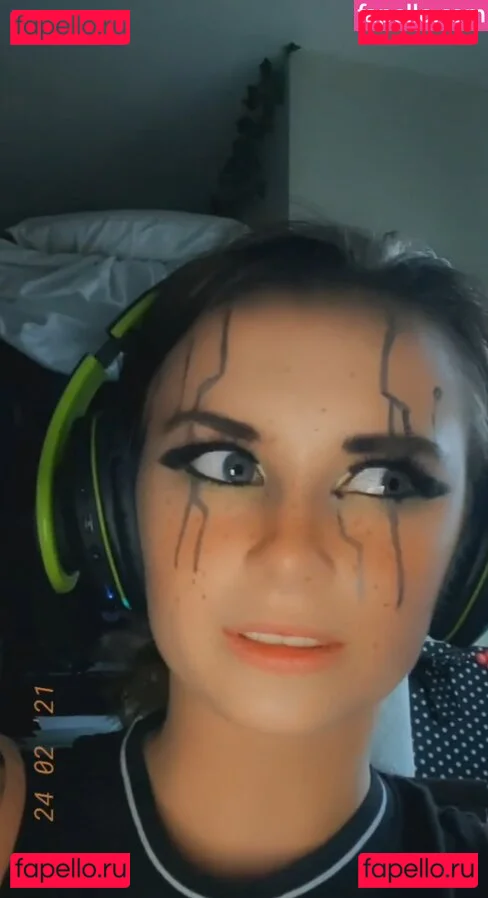 izassassin Onlyfans Photo Gallery 