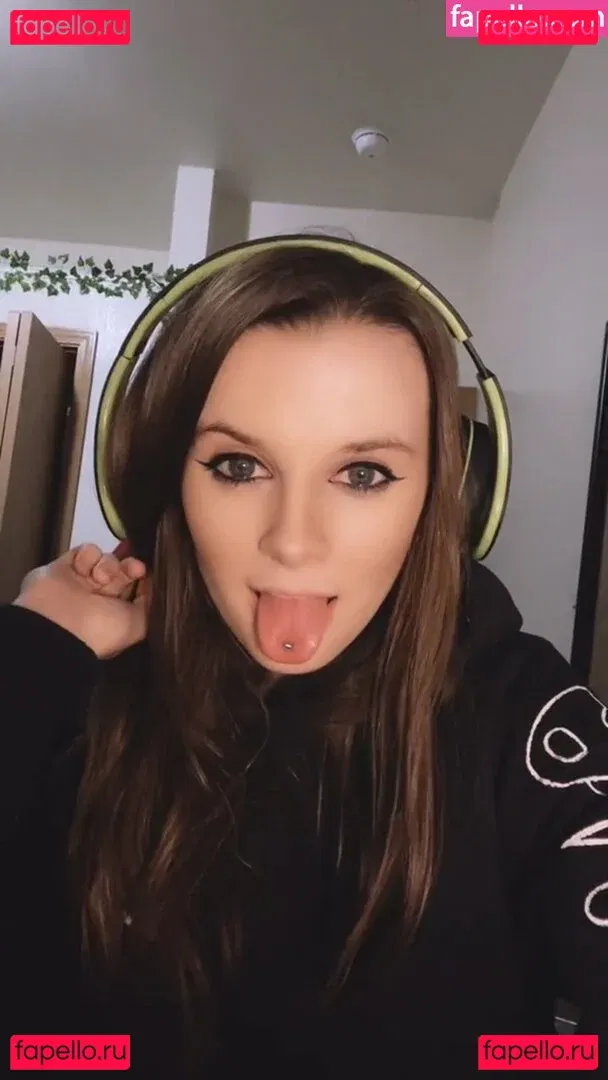 izassassin Onlyfans Photo Gallery 