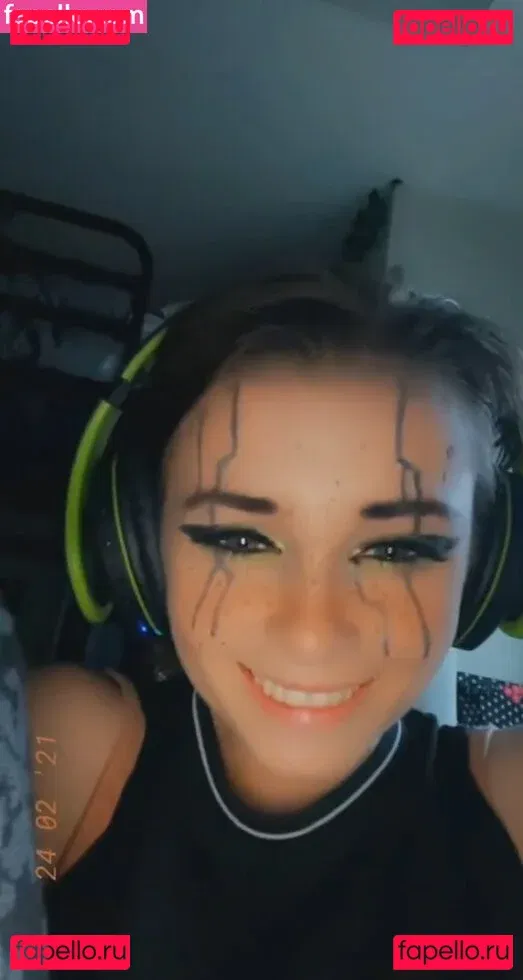 izassassin Onlyfans Photo Gallery 