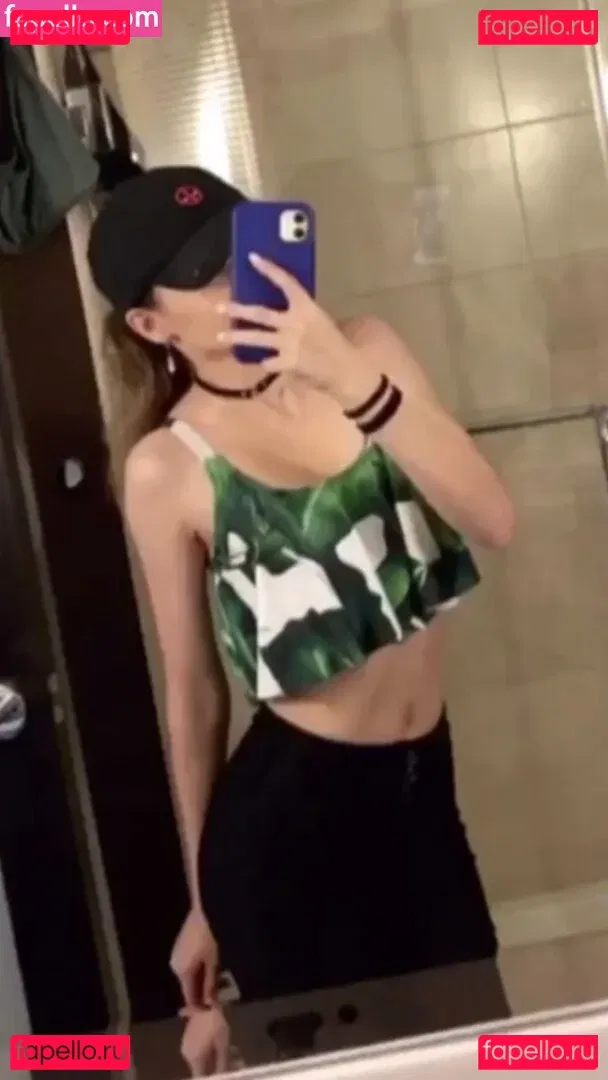 izassassin Onlyfans Photo Gallery 