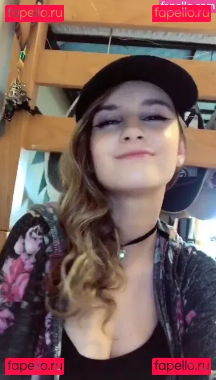 izassassin Onlyfans Photo Gallery 