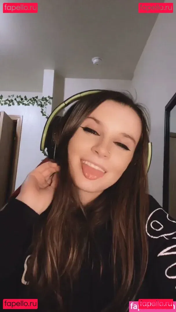 izassassin Onlyfans Photo Gallery 