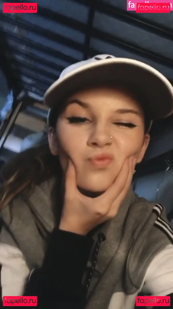 izassassin Onlyfans Photo Gallery 