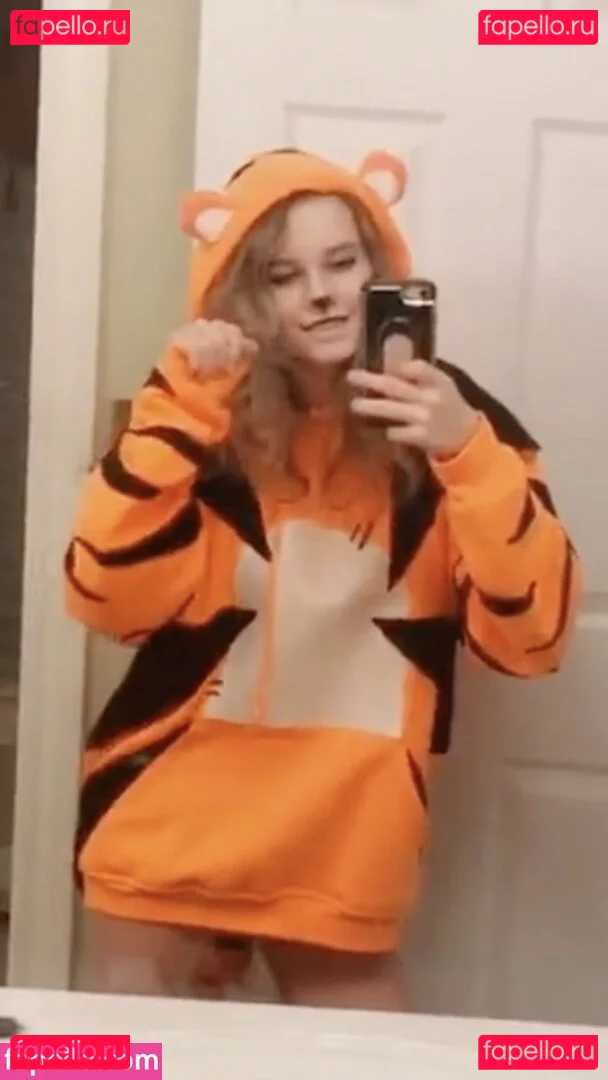 izassassin Onlyfans Photo Gallery 