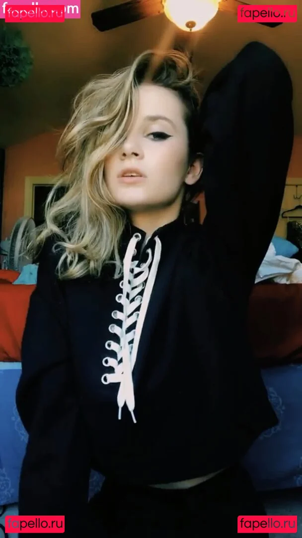 izassassin Onlyfans Photo Gallery 