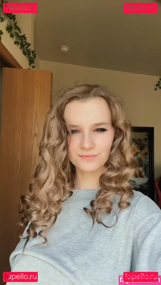 izassassin Onlyfans Photo Gallery 