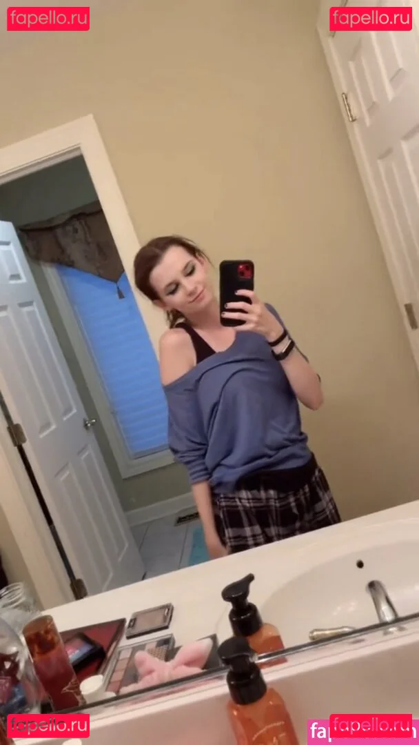 izassassin Onlyfans Photo Gallery 