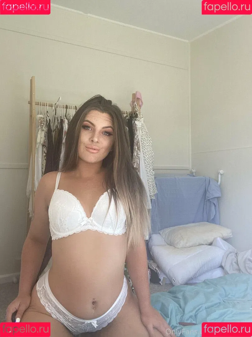 clitriinee2 Onlyfans Photo Gallery 