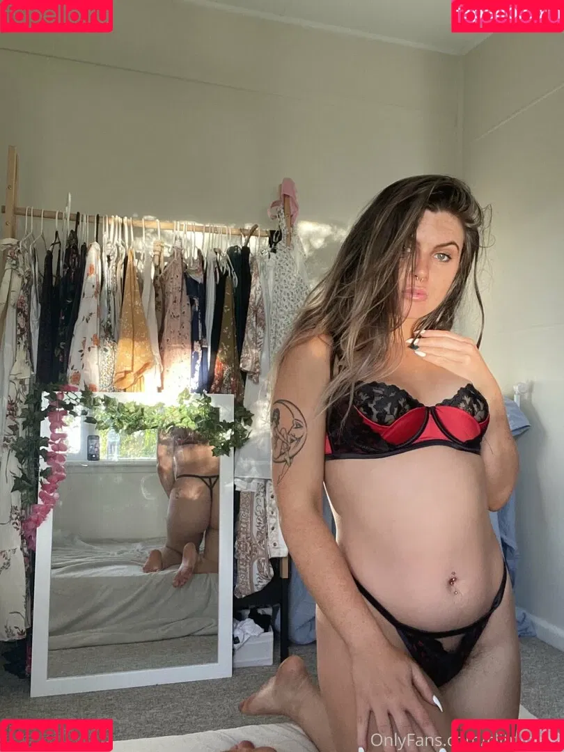clitriinee2 Onlyfans Photo Gallery 