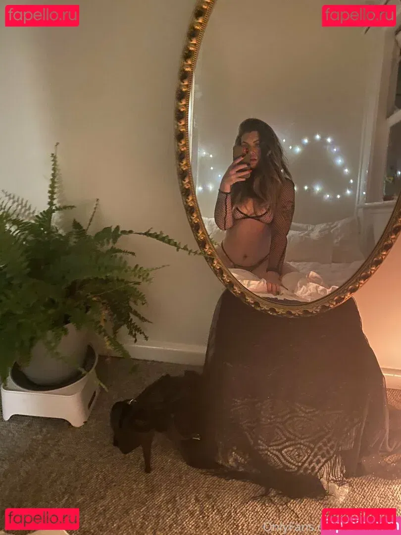 clitriinee2 Onlyfans Photo Gallery 