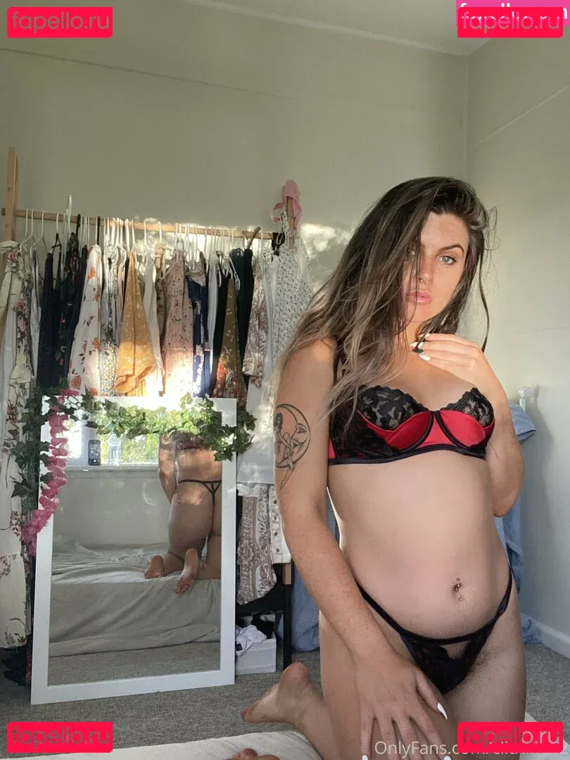 clitriinee2 Onlyfans Photo Gallery 