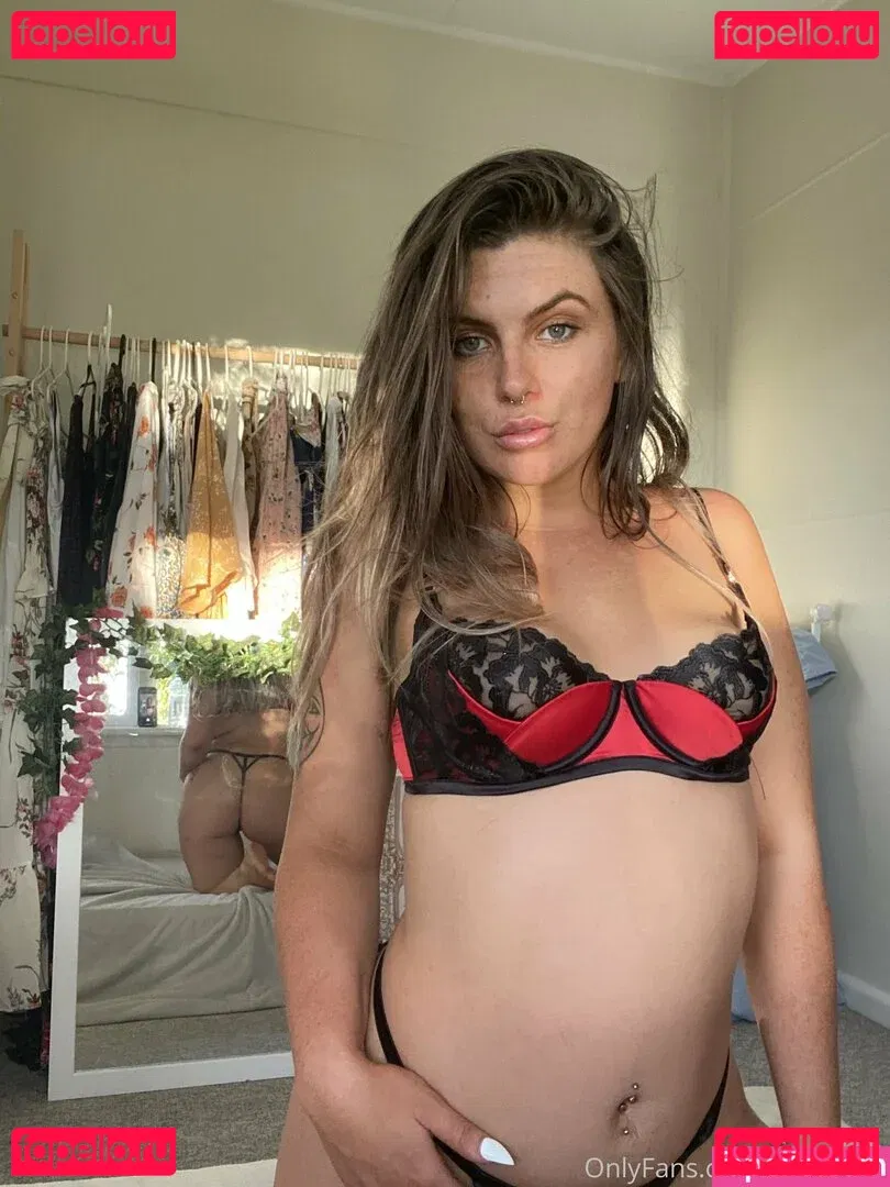 clitriinee2 Onlyfans Photo Gallery 