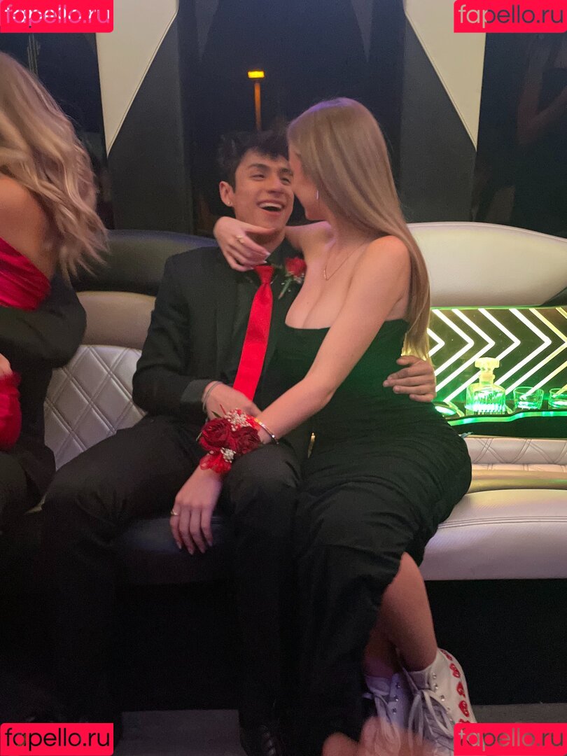 Charlotte Bregman Onlyfans Photo Gallery 