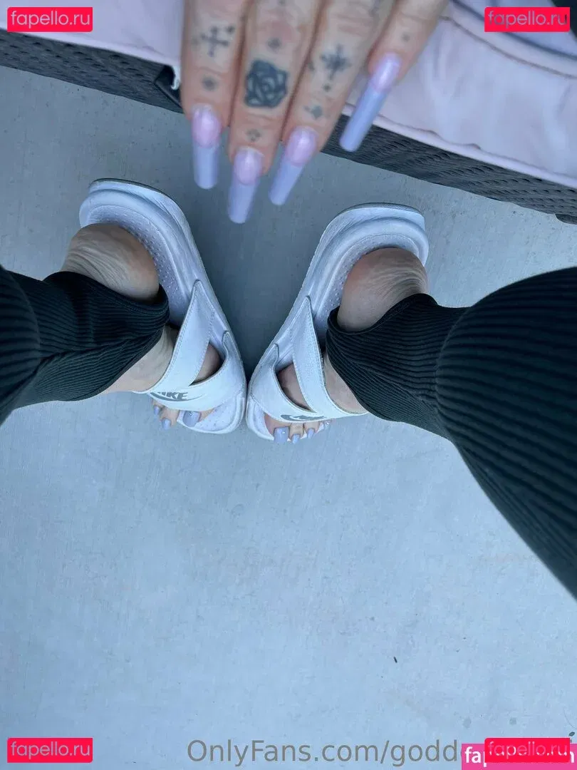 goddessfendi Onlyfans Photo Gallery 