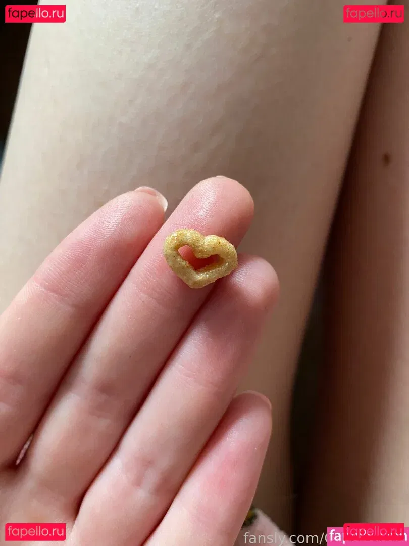 cutegiraffe Onlyfans Photo Gallery 