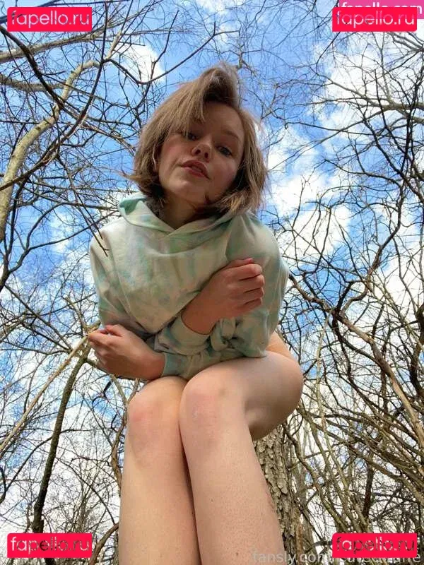 cutegiraffe Onlyfans Photo Gallery 