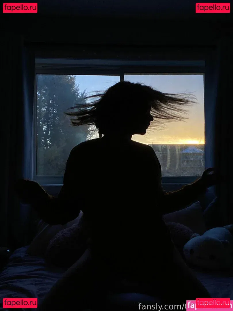 cutegiraffe Onlyfans Photo Gallery 