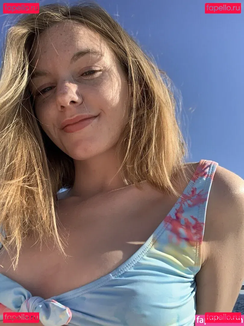 cutegiraffe Onlyfans Photo Gallery 