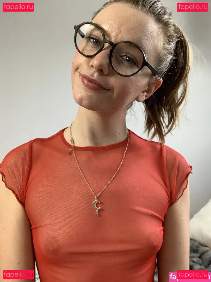 cutegiraffe Onlyfans Photo Gallery 