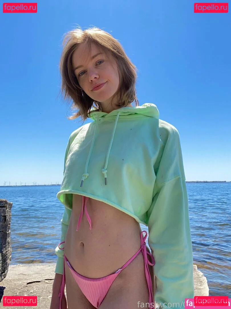 cutegiraffe Onlyfans Photo Gallery 