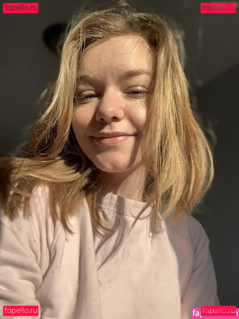 cutegiraffe Onlyfans Photo Gallery 