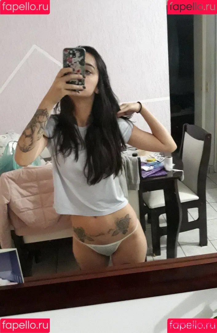 Caputile Onlyfans Photo Gallery 