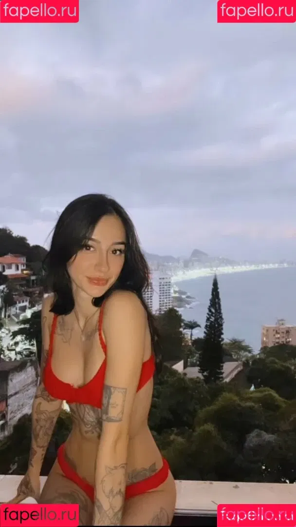 Caputile Onlyfans Photo Gallery 
