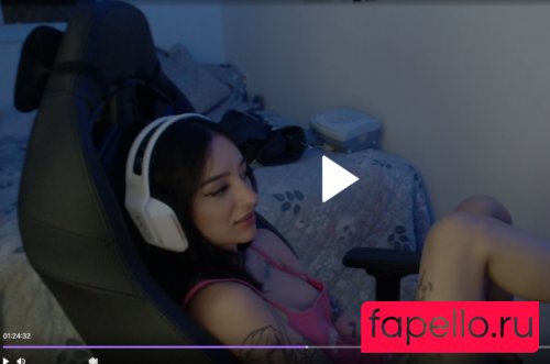 Caputile Onlyfans Photo Gallery 