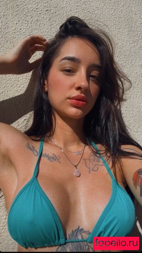 Caputile Onlyfans Photo Gallery 