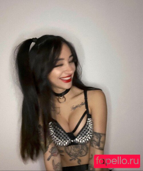 Caputile Onlyfans Photo Gallery 