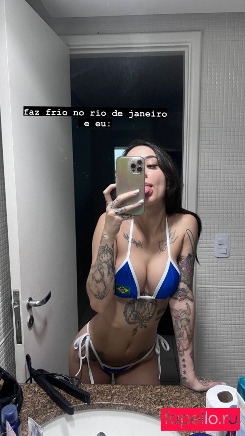 Caputile Onlyfans Photo Gallery 