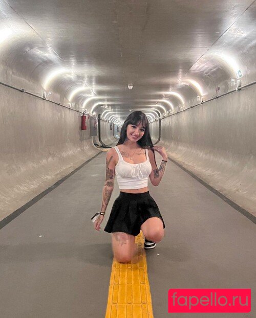 Caputile Onlyfans Photo Gallery 