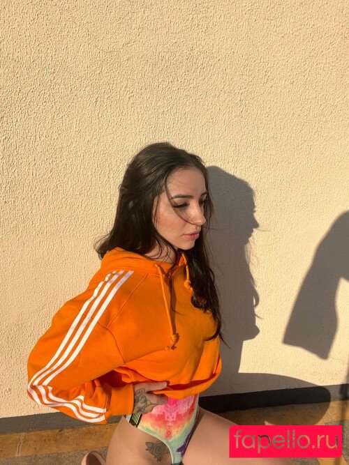 Caputile Onlyfans Photo Gallery 