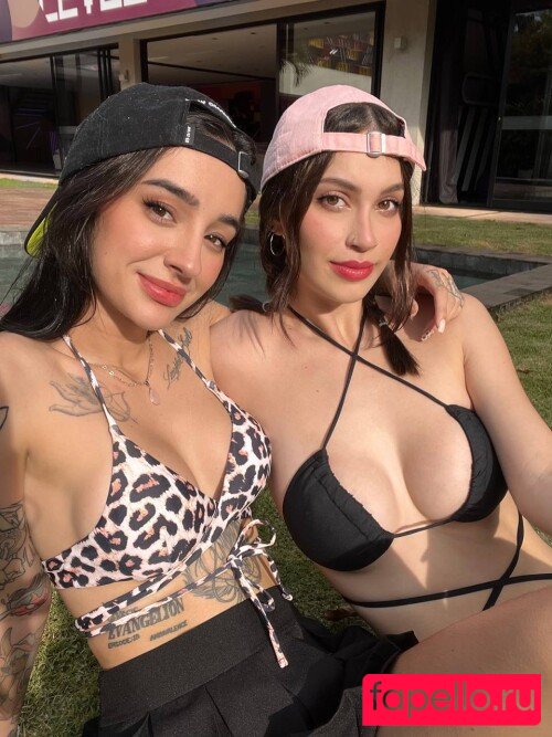 Caputile Onlyfans Photo Gallery 