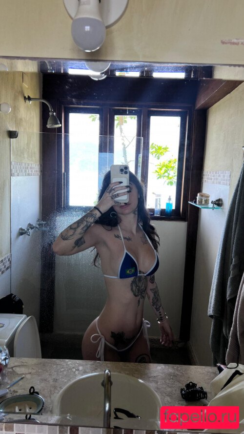 Caputile Onlyfans Photo Gallery 