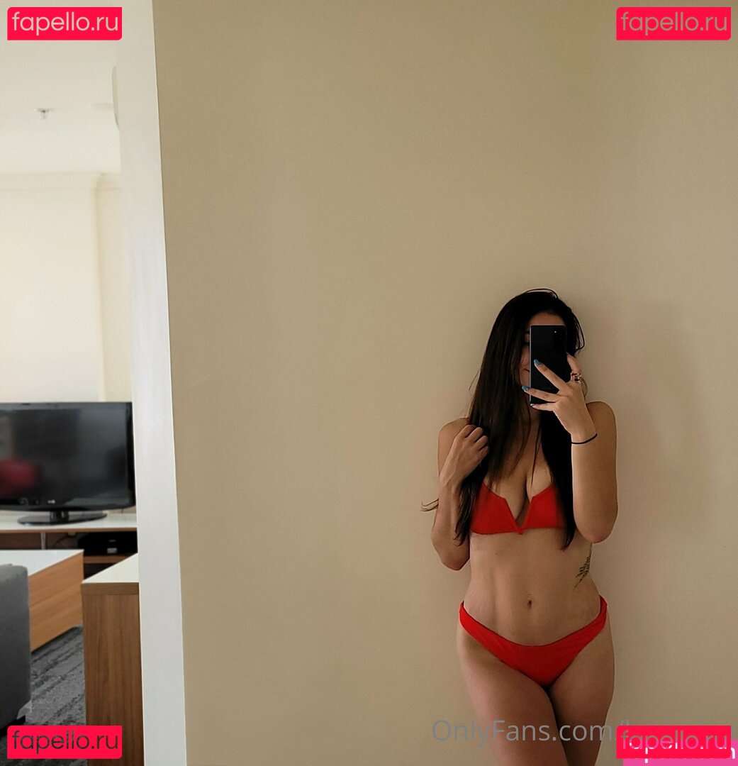 lanireixo Nude Onlyfans Photo 15