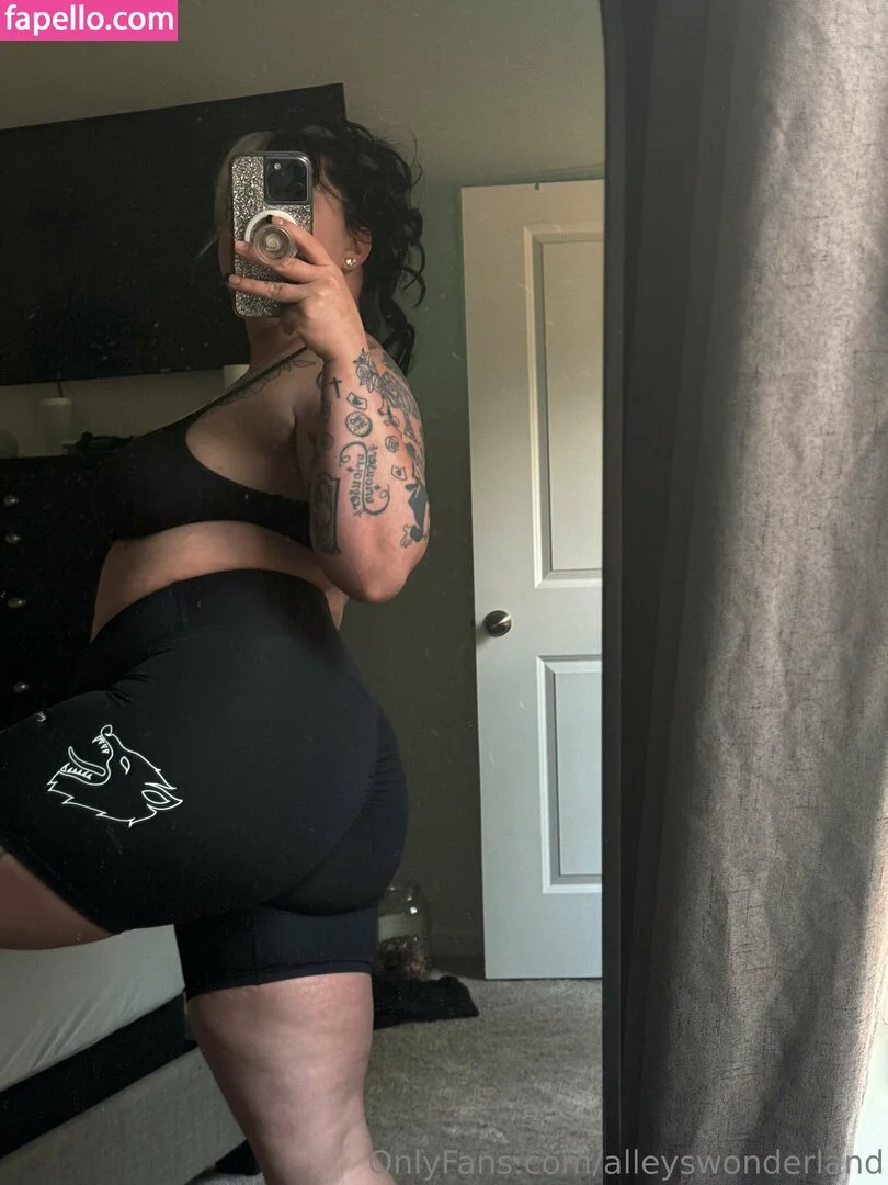 alleyswonderland Onlyfans Photo Gallery 