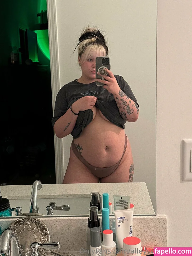 alleyswonderland Onlyfans Photo Gallery 