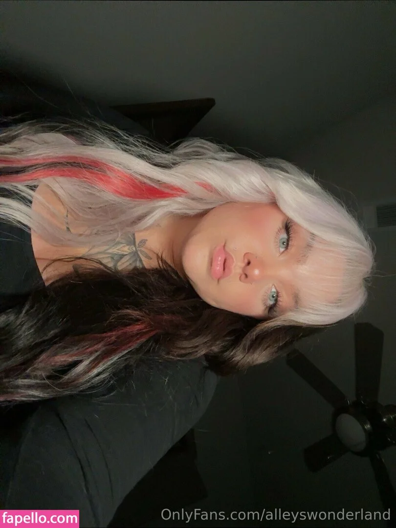 alleyswonderland Onlyfans Photo Gallery 