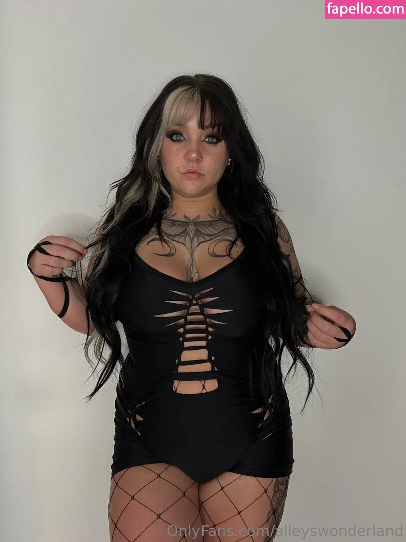 alleyswonderland Onlyfans Photo Gallery 