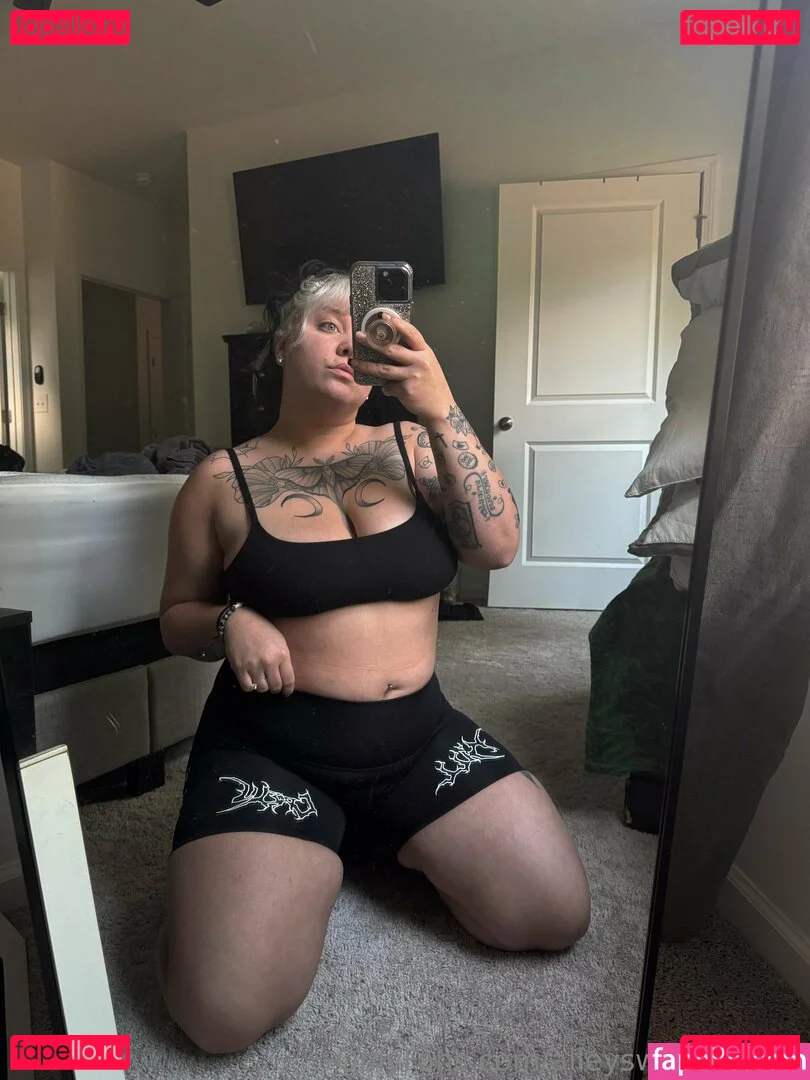 alleyswonderland Onlyfans Photo Gallery 