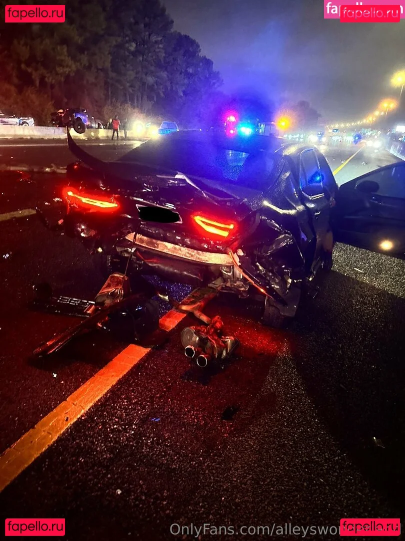 alleyswonderland Onlyfans Photo Gallery 