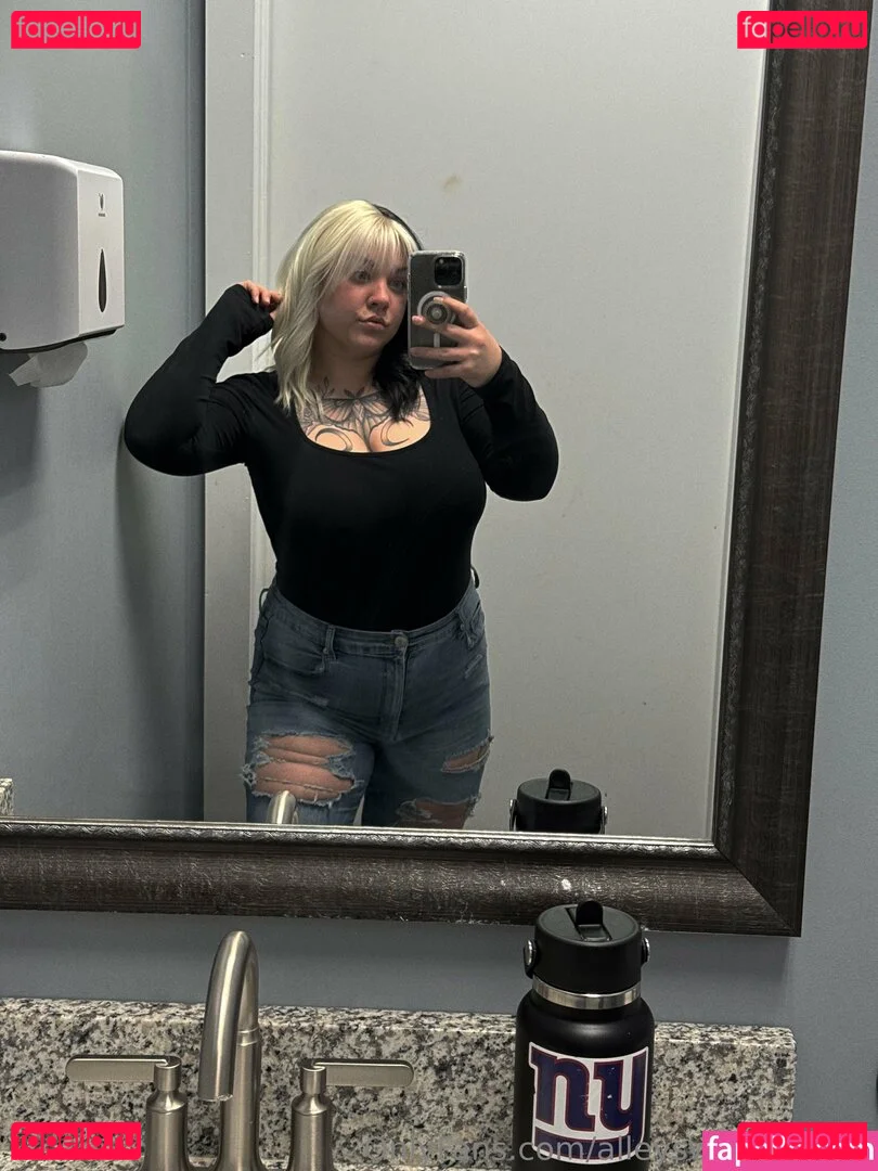 alleyswonderland Onlyfans Photo Gallery 